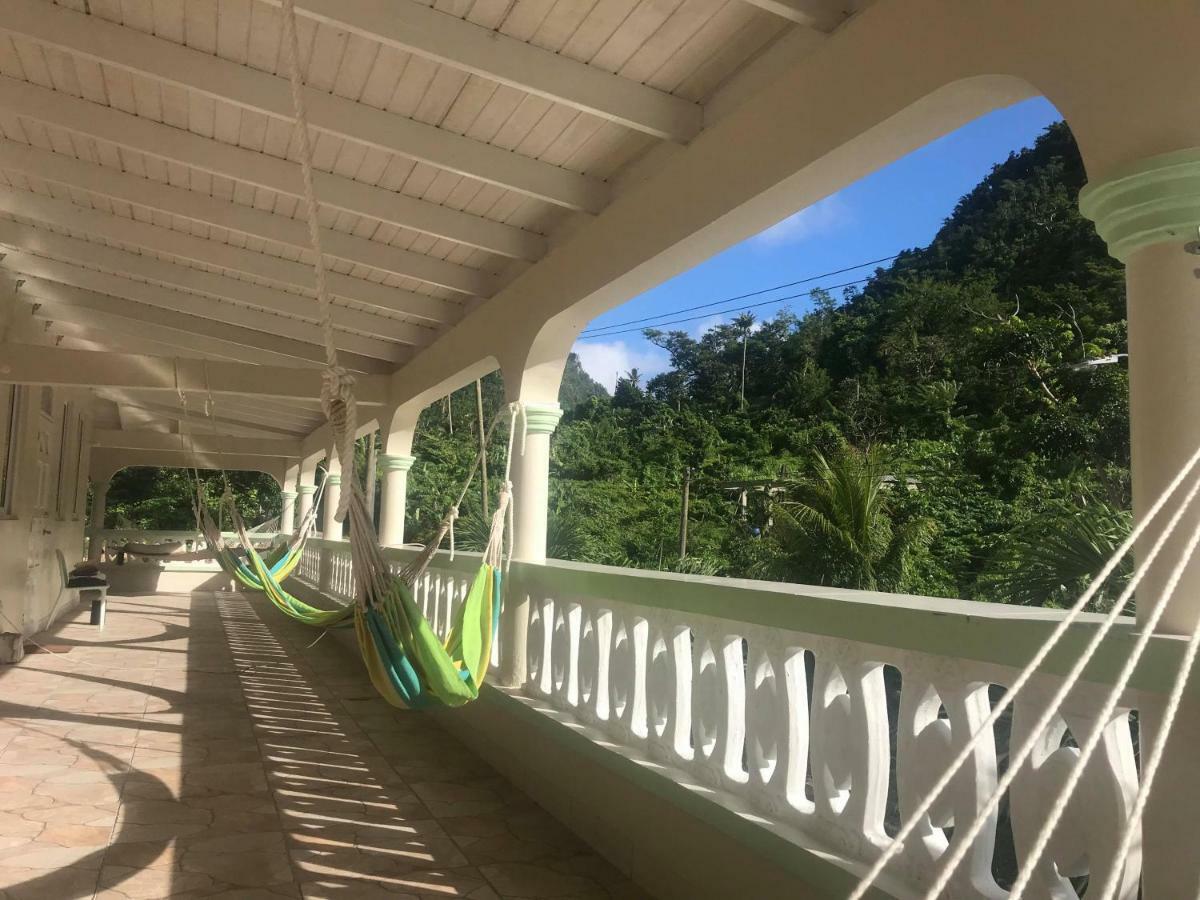 Soufriere Guesthouse Exteriör bild